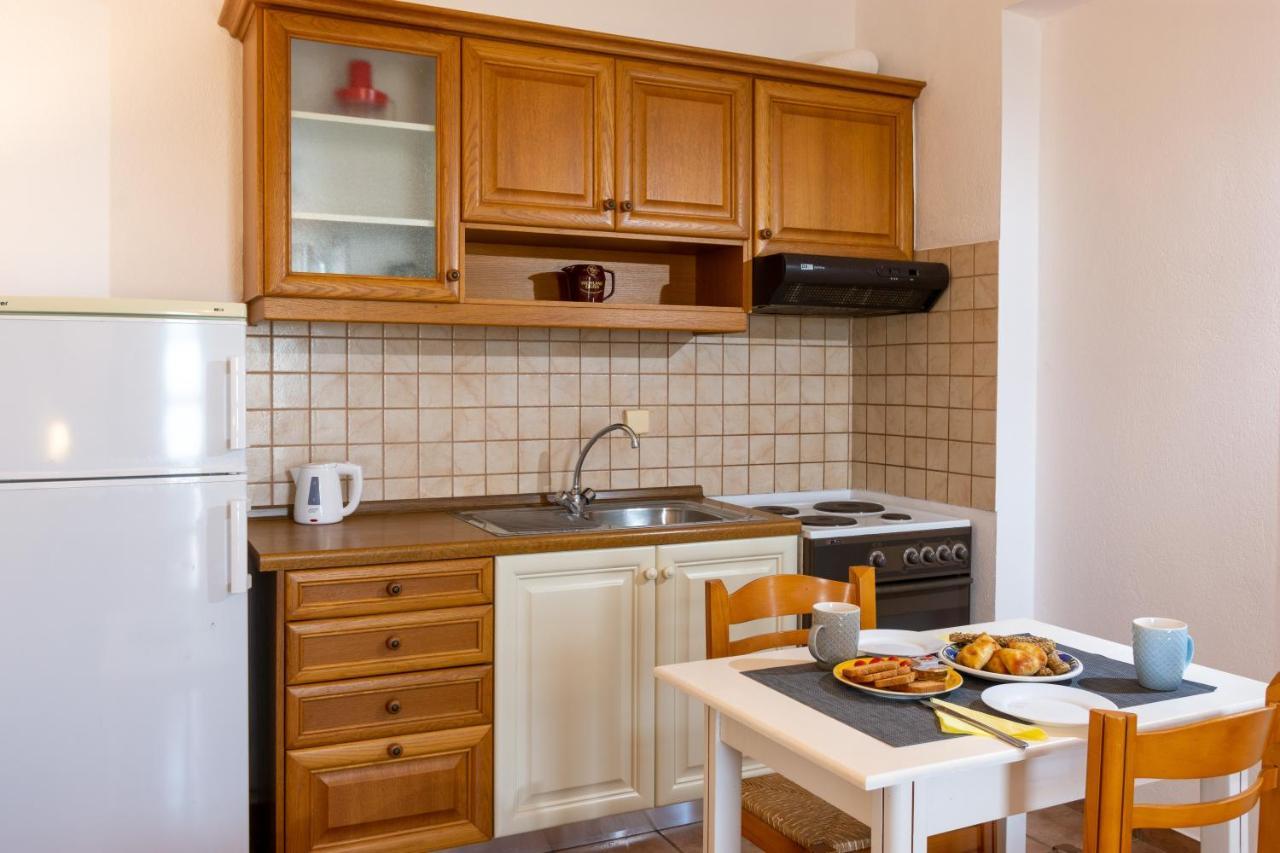 Elounda Anemelia Apartments ภายนอก รูปภาพ