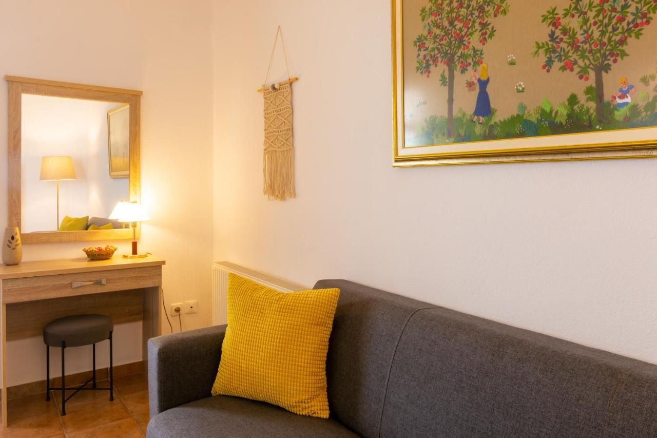 Elounda Anemelia Apartments ภายนอก รูปภาพ